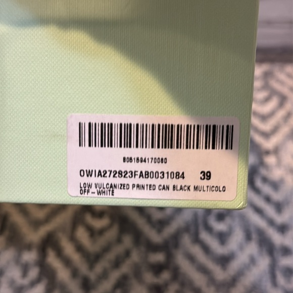 Women’s Off-White Low-Volcanized Printed Canvas NWT Sneakers - Picture 7 of 15